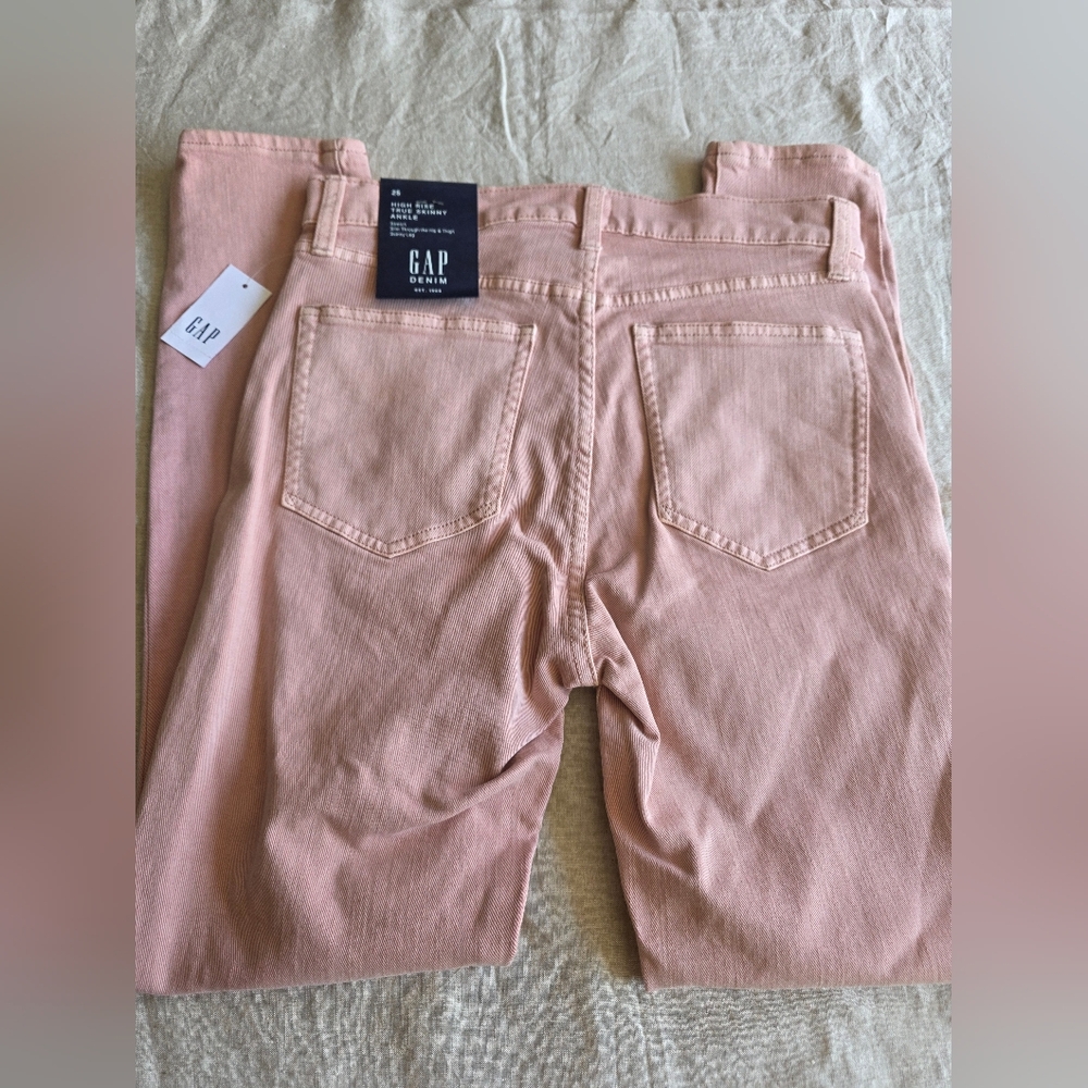 GAP Denim High Waisted Pants NWT - Picture 2 of 6